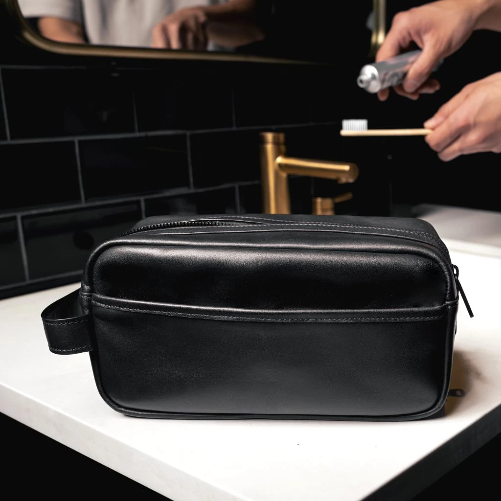 Dopp Kit | Black 9 Dopp Kit | Black - Image 7