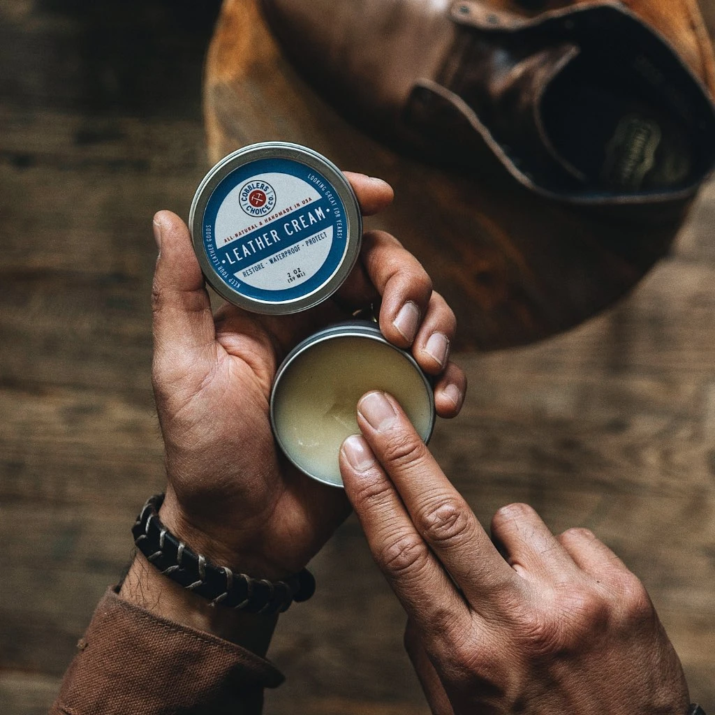 Cobbler's Choice Leather Cream 5 Cobbler's Choice Leather Cream - Image 3