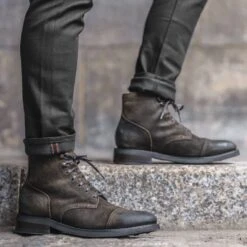 Captain | Dark Olive Suede 14 Captain | Dark Olive Suede -Thursday Boots 1024x1024 Men Captain DarkOliveSuede 102421 2