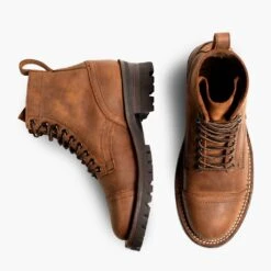 Challenger | Grand Canyon -Thursday Boots 1024x1024 Men Challenger GrandCanyon 091924 Flatlay1