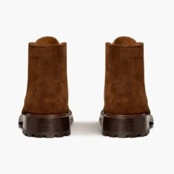 Diplomat | Cinnamon Suede -Thursday Boots 1024x1024 Mens Diplomat CinnamonSuede 102423 Rear