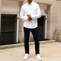 Everyday Button-Down Shirt | White 17 Everyday Button-Down Shirt | White -Thursday Boots 1024x1024 Mens EverydayShirt White 082924 3