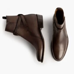 Rogue | Anejo -Thursday Boots 1024x1024 Mens Rogue Anejo 081123 Flatlay1