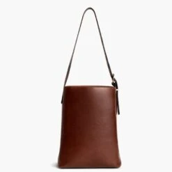 Bucket Bag | Toscanello 13 Bucket Bag | Toscanello -Thursday Boots 1024x1024 Women BucketBag Toscanello 091024 Front 39b809fe 9c95 44d6 9c3a 9e8df12969e1