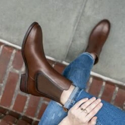 Duchess | Walnut -Thursday Boots 1024x1024 Women Duchess Walnut 090922 3