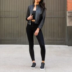 Women's Premier Low Top | Black -Thursday Boots 1024x1024 Women Premier LowTop BlackWhite 042823 3 cd2e637b 61b7 4724 bd7d 49195814737c