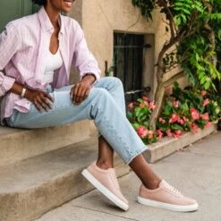 Women's Court | Blush -Thursday Boots 1024x1024 Womens Court Blush 090324 2 716a906e 000d 4311 98e4 71e34a9bd87f