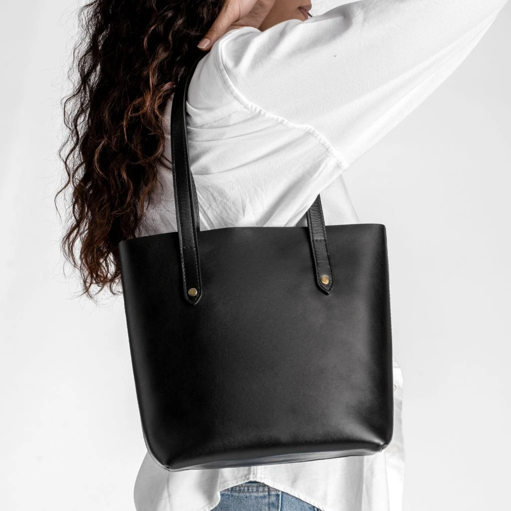 Everyday Tote | Black (S) (Gold) 8 Everyday Tote | Black (S) (Gold) - Image 6