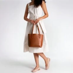 Everyday Tote | Cuero (S) -Thursday Boots 1024x1024 Womens EverydayTote Cuero Small 110824 3