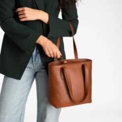 Everyday Tote | Cuero (S) (Zipper) 16 Everyday Tote | Cuero (S) (Zipper) -Thursday Boots 1024x1024 Womens EverydayTote Zip Cuero Small 110824 2
