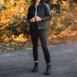 Waxed Canvas Field Jacket | Black 11 Waxed Canvas Field Jacket | Black -Thursday Boots 1024x1024 Womens WaxedCanvasFieldJacket Black 102924 3