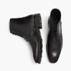 Wingtip | Black -Thursday Boots Flatlay Wingtip Black